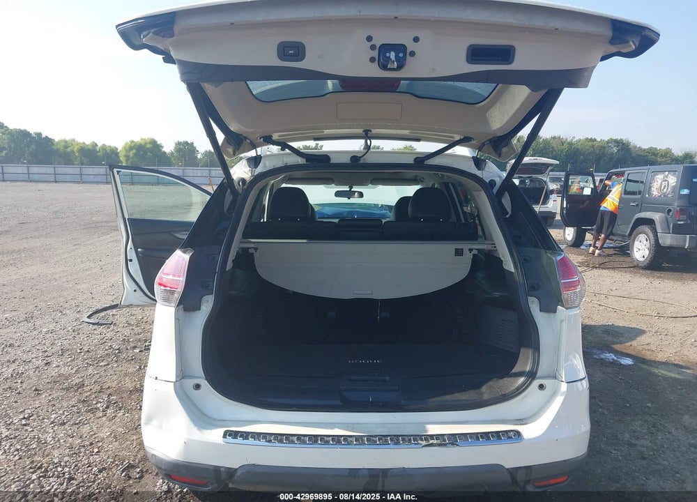 2015 NISSAN ROGUE VIN: 5N1AT2MV4FC886565