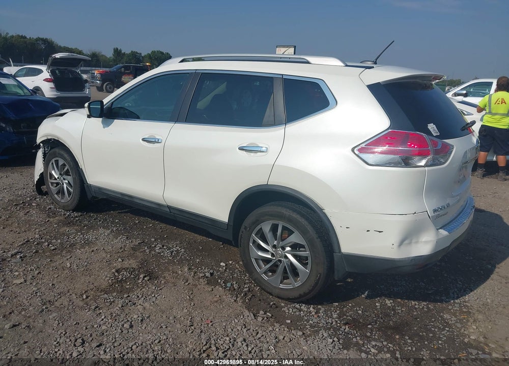 2015 NISSAN ROGUE VIN: 5N1AT2MV4FC886565