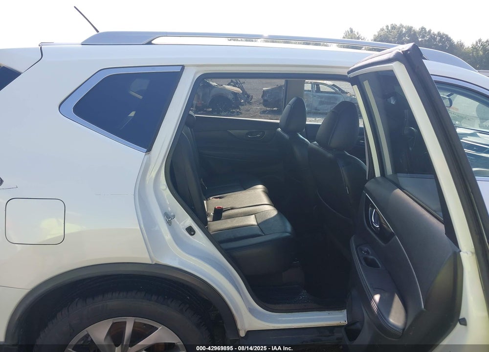 2015 NISSAN ROGUE VIN: 5N1AT2MV4FC886565