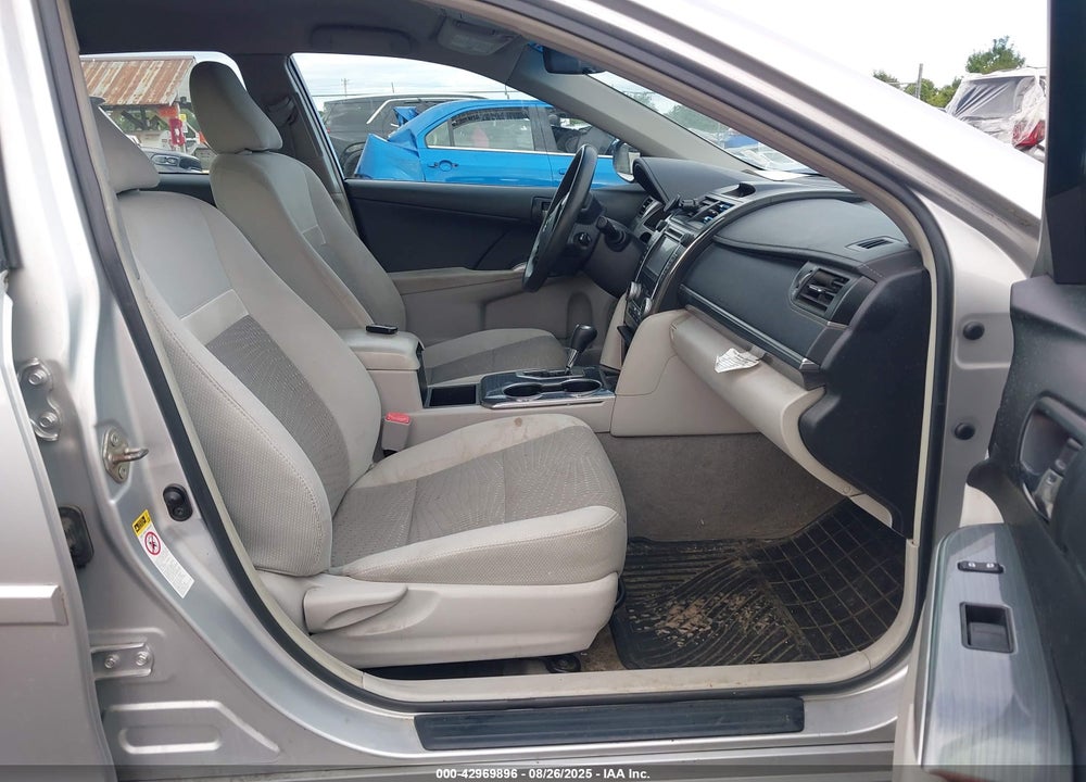 2014 TOYOTA CAMRY HYBRID LE VIN: 4T1BD1FKXEU118225