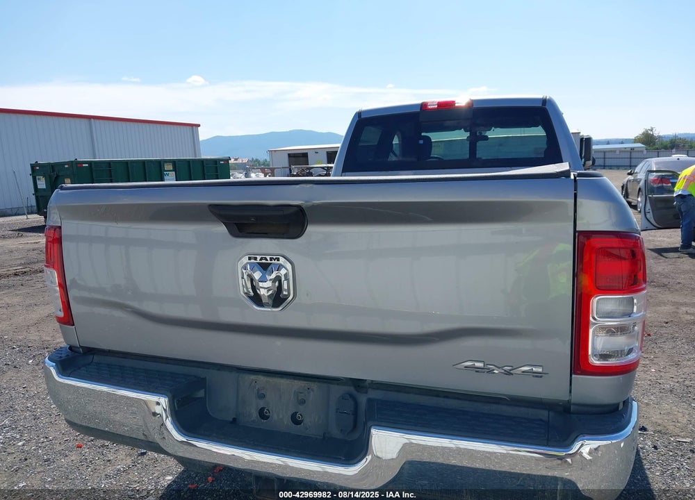 2020 RAM 3500 TRADESMAN  4X4 8' BOX VIN: 3C63R3GL5LG272328