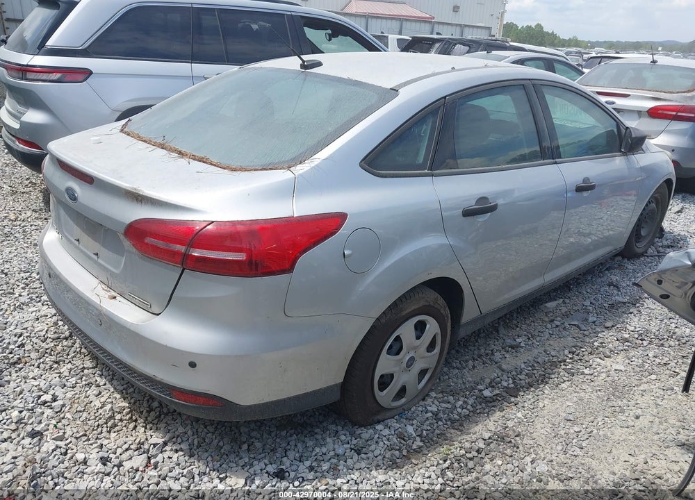 2016 FORD FOCUS VIN: 1FADP3E25GL322317