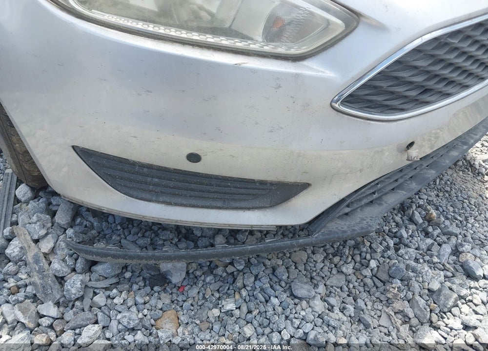 2016 FORD FOCUS VIN: 1FADP3E25GL322317