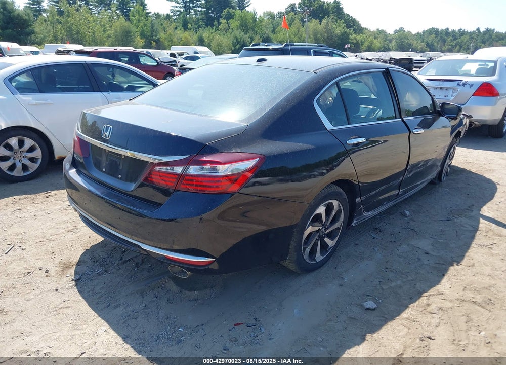 2016 HONDA ACCORD VIN: 1HGCR2F73GA078801