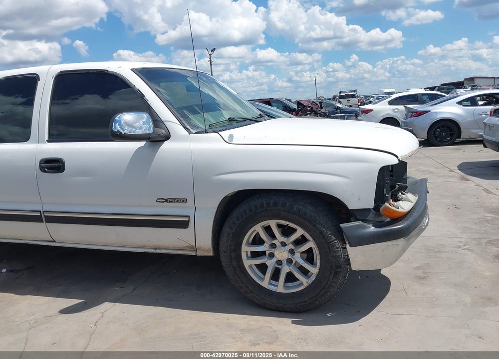 2000 CHEVROLET SILVERADO 1500 LS VIN: 2GCEC19V4Y1273850