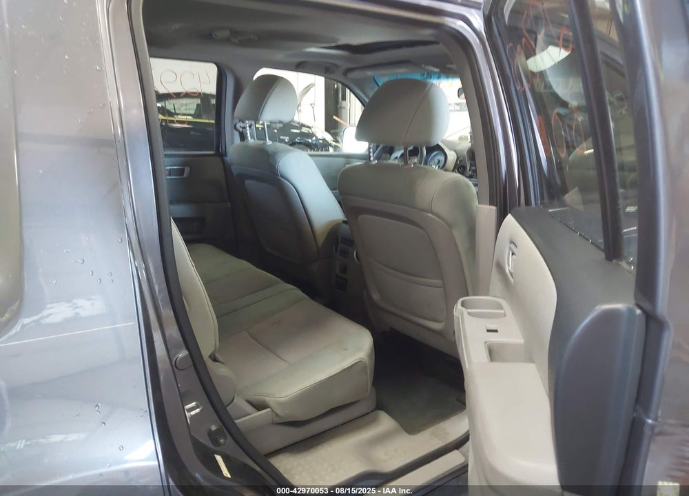 2015 HONDA PILOT SE VIN: 5FNYF4H34FB078198