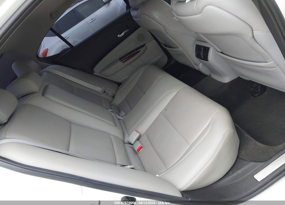 2017 ACURA TLX ADVANCE PACKAGE VIN: 19UUB3F70HA001562