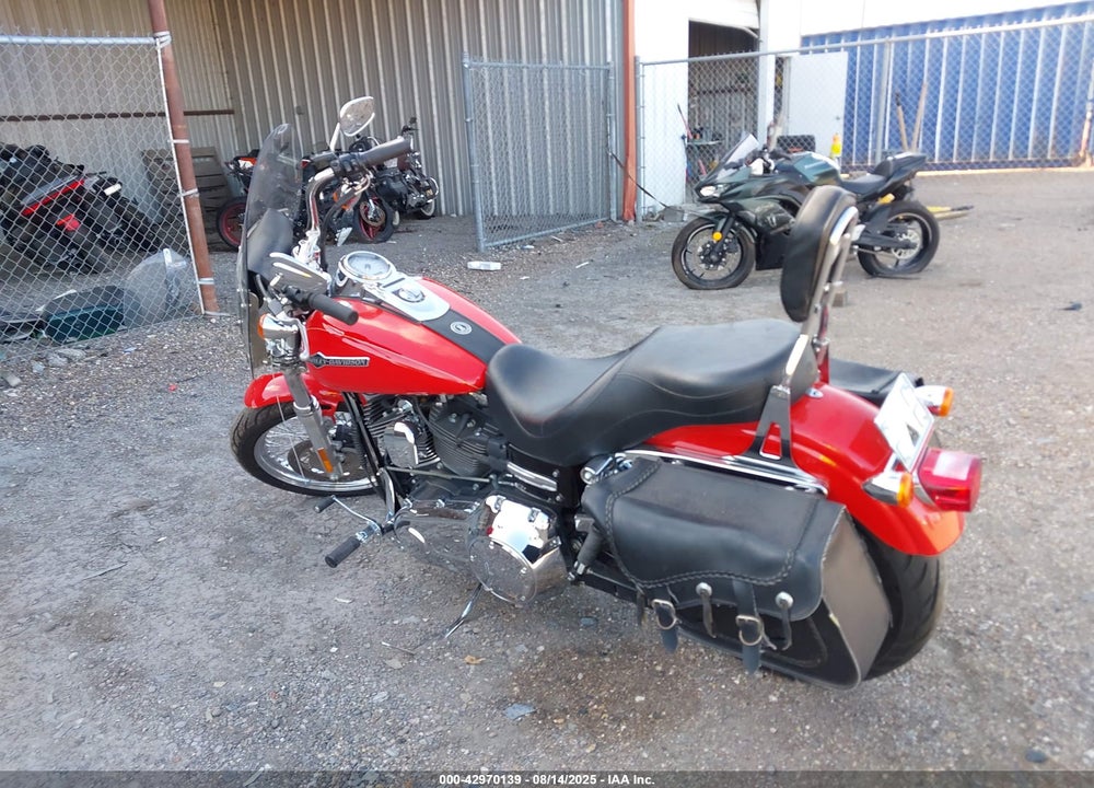 2011 HARLEY-DAVIDSON FXDC VIN: 1HD1GV419BC328338
