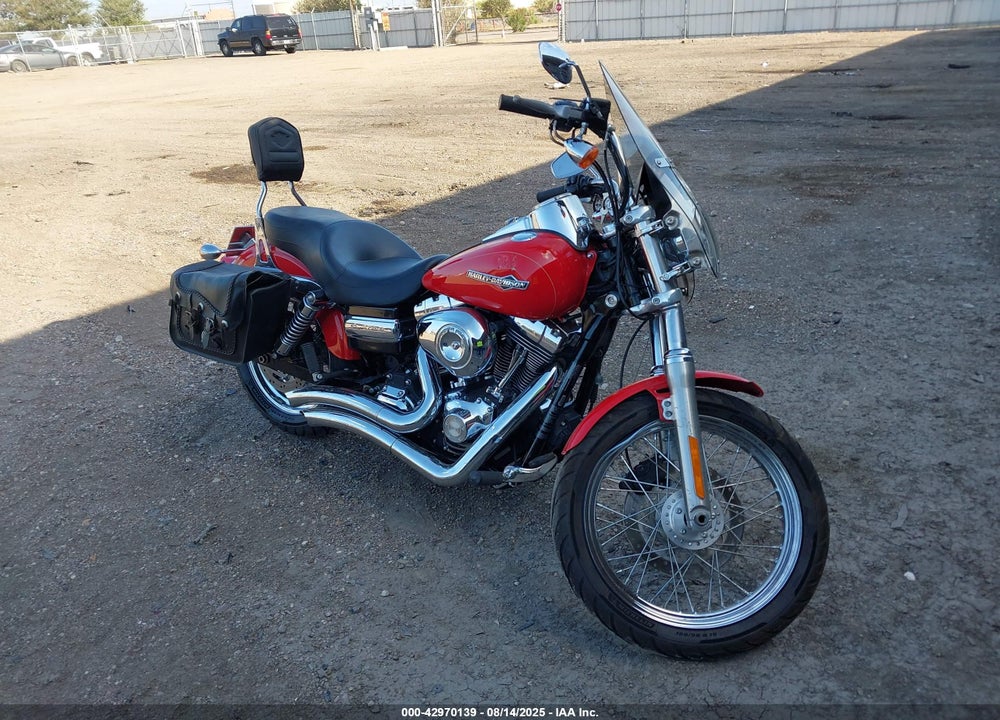 2011 HARLEY-DAVIDSON FXDC VIN: 1HD1GV419BC328338