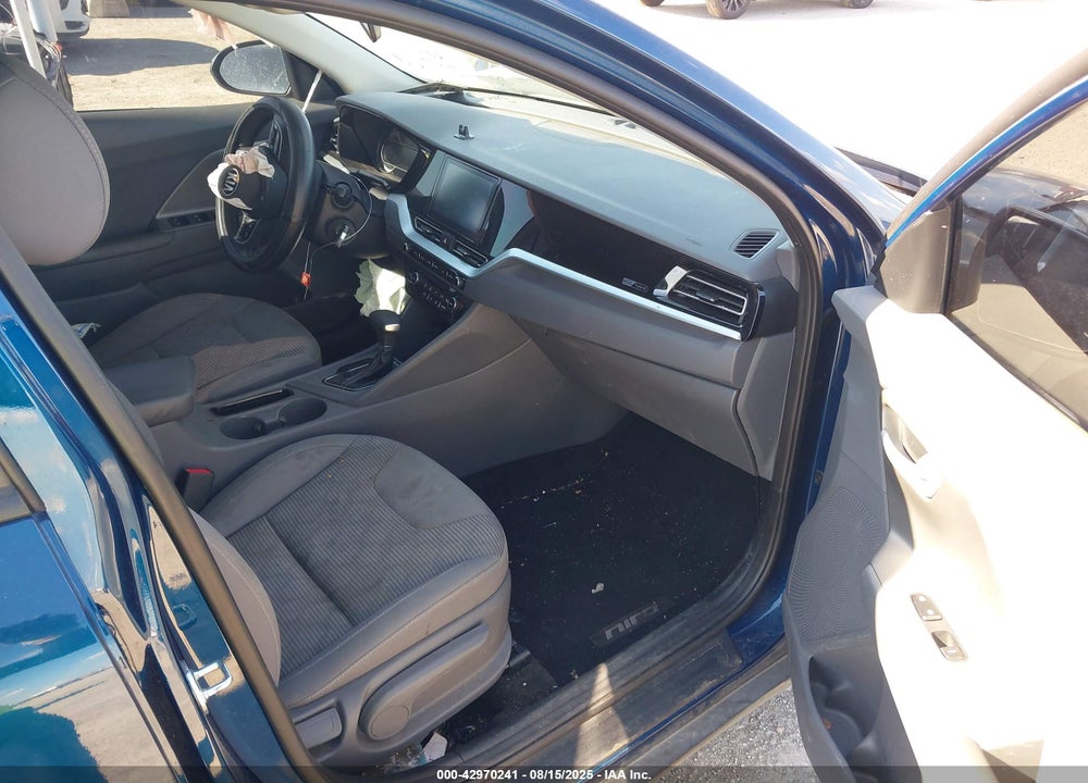 2020 KIA NIRO VIN: KNDCB3LC4L5423279
