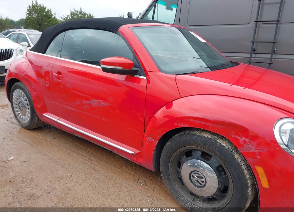 2013 VOLKSWAGEN BEETLE 2.5L VIN: 3VW5P7AT3DM827221