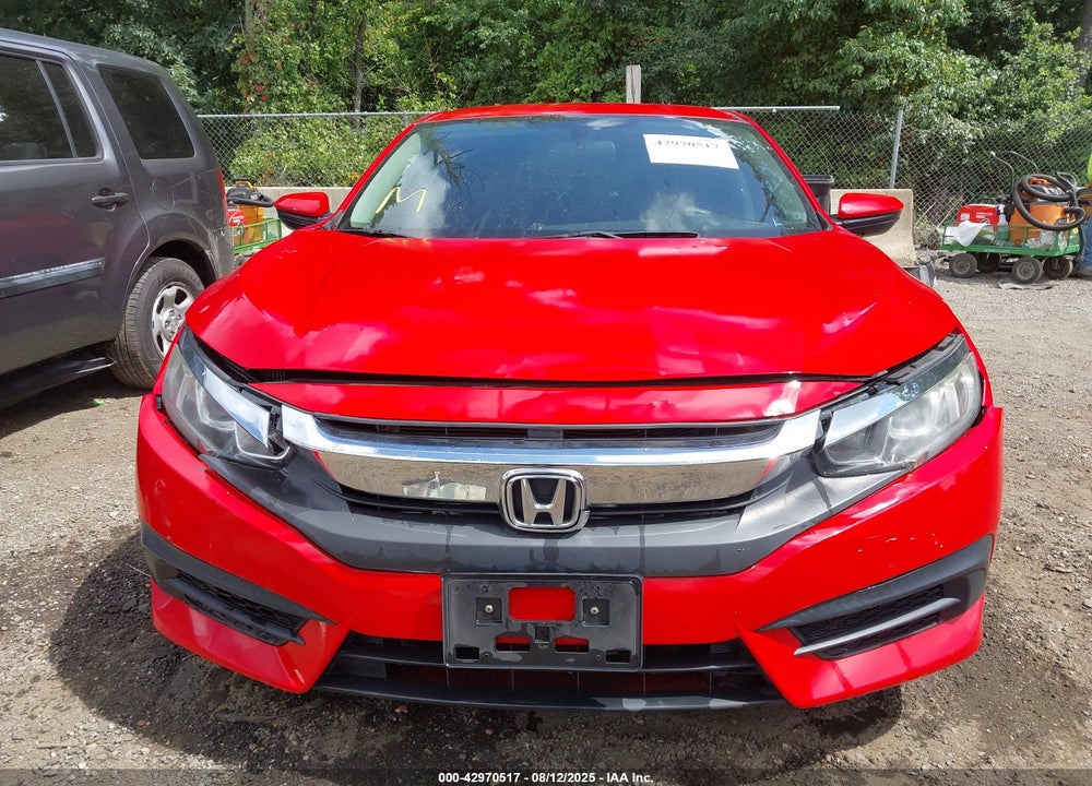 2018 HONDA CIVIC VIN: 2HGFC2F57JH570723