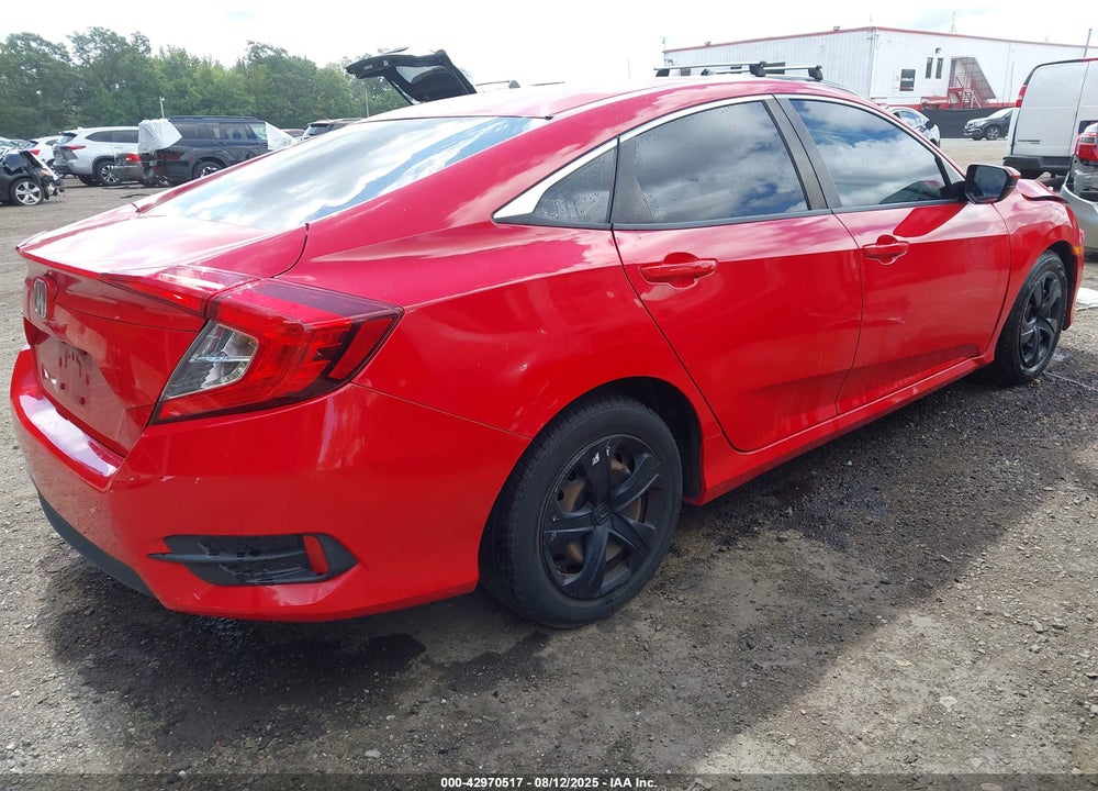 2018 HONDA CIVIC VIN: 2HGFC2F57JH570723
