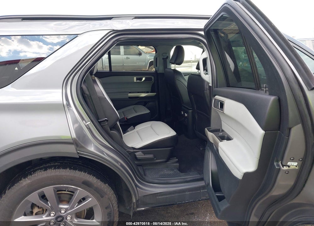 2021 FORD EXPLORER VIN: 1FMSK8DH1MGA20882