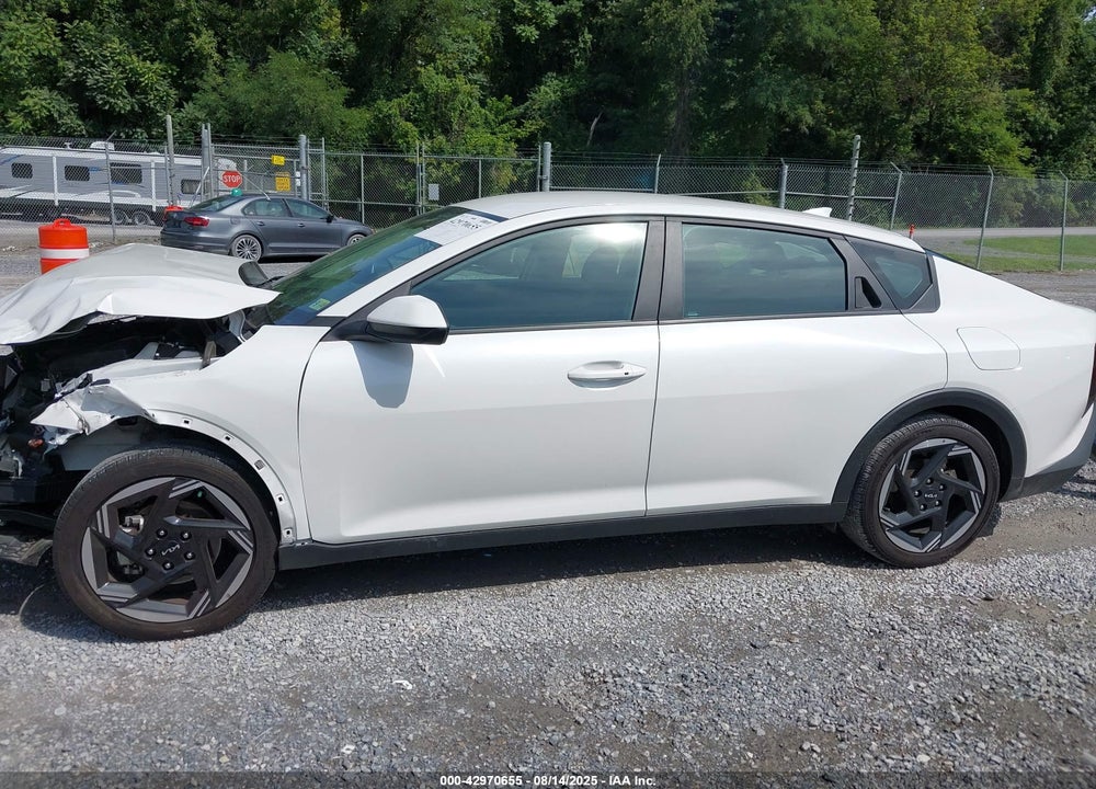 2025 KIA K4 VIN: 3KPFU4DE9SE010919