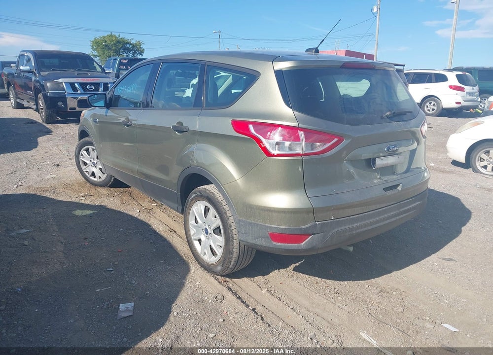 2013 FORD ESCAPE VIN: 1FMCU0F70DUB30389