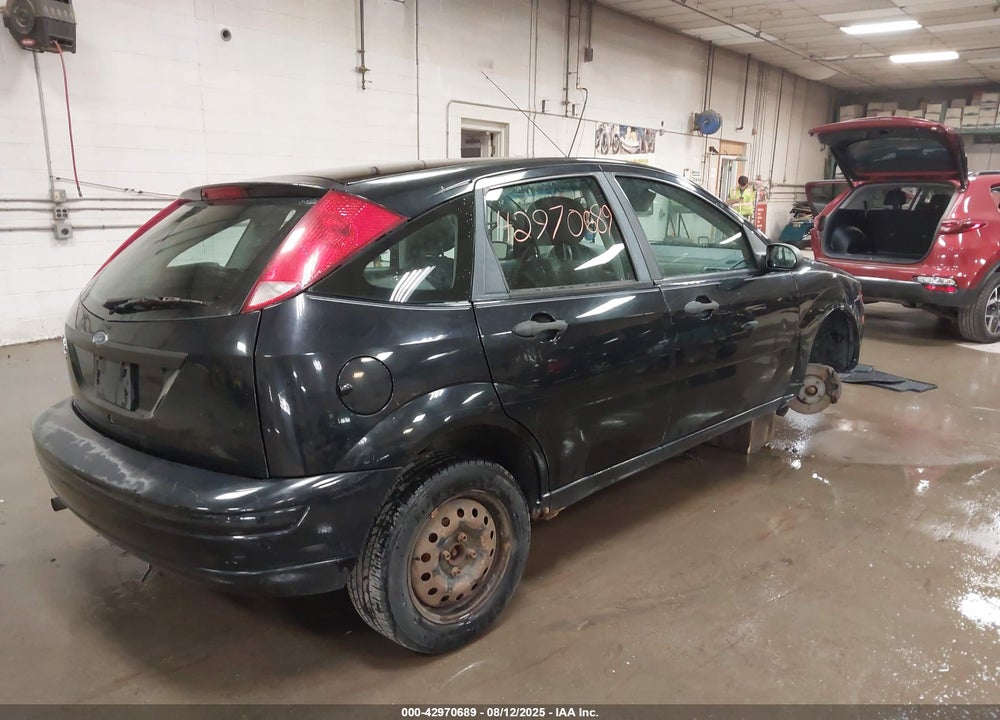 2007 FORD FOCUS S/SE/SES VIN: 1FAFP37N97W139968