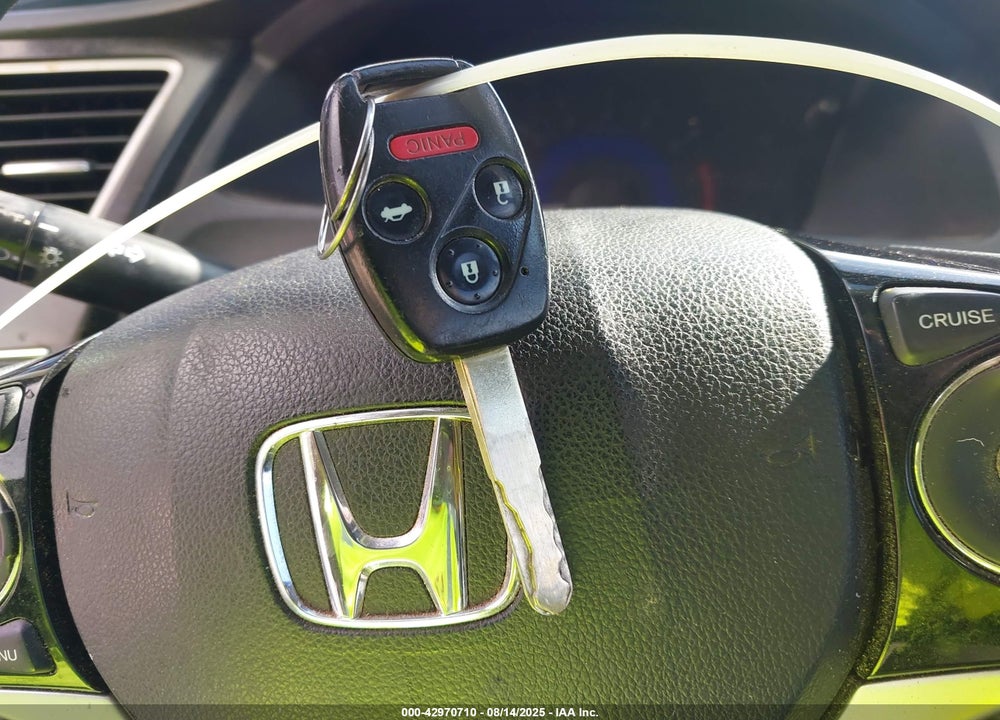 2013 HONDA CIVIC VIN: 19XFB2F87DE074803