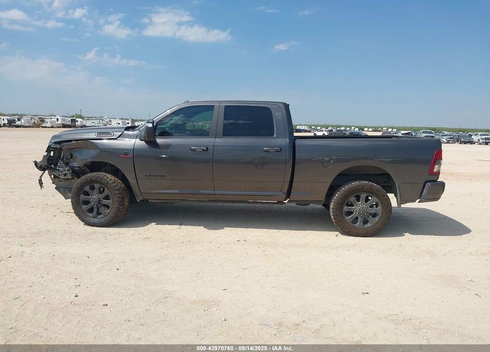 2024 RAM 2500 BIG HORN 4X4 6'4 BOX VIN: 3C6UR5DL1RG259489