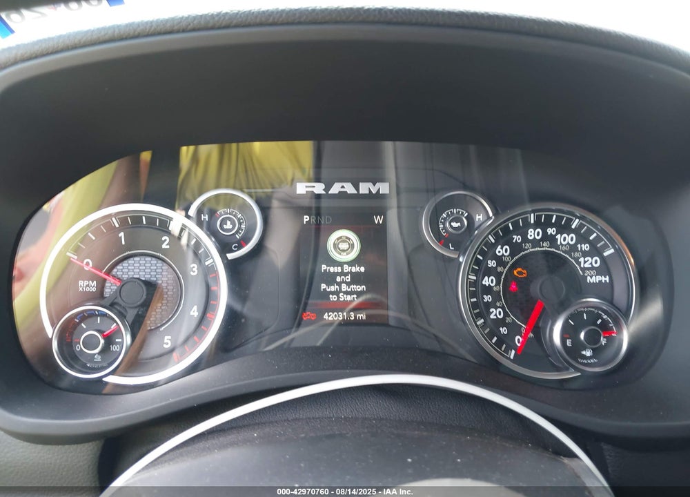 2024 RAM 2500 BIG HORN 4X4 6'4 BOX VIN: 3C6UR5DL1RG259489