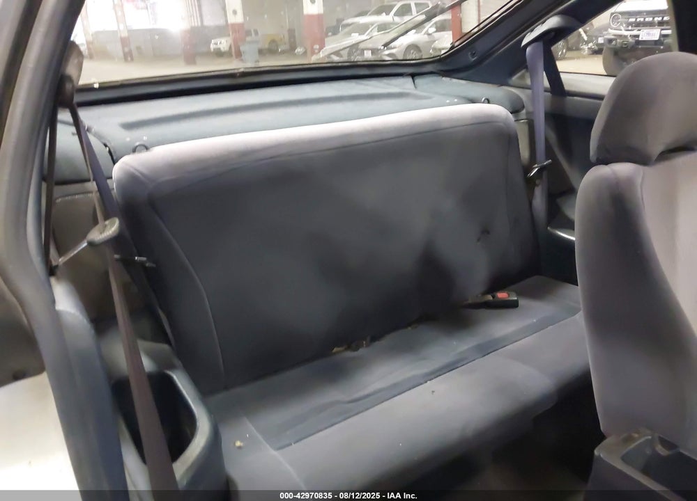 1992 NISSAN NX 1600 VIN: JN1EB36C6NU101484
