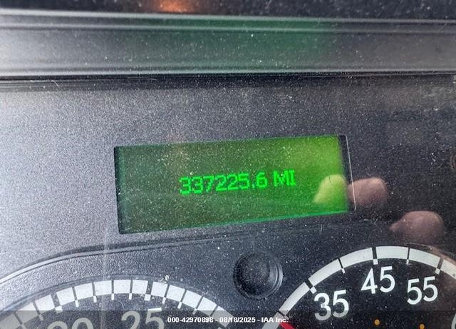 2010 FREIGHTLINER CASCADIA 113 VIN: 1FUJGHDV5ALAW0792