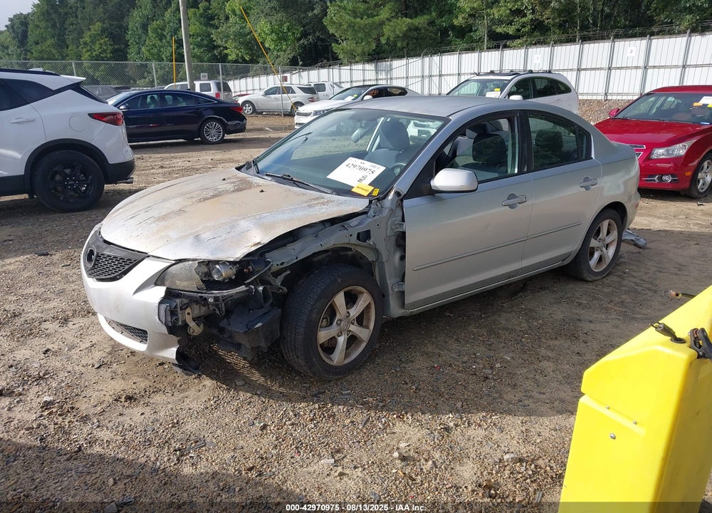 2005 MAZDA 3 I VIN: JM1BK12F851298132