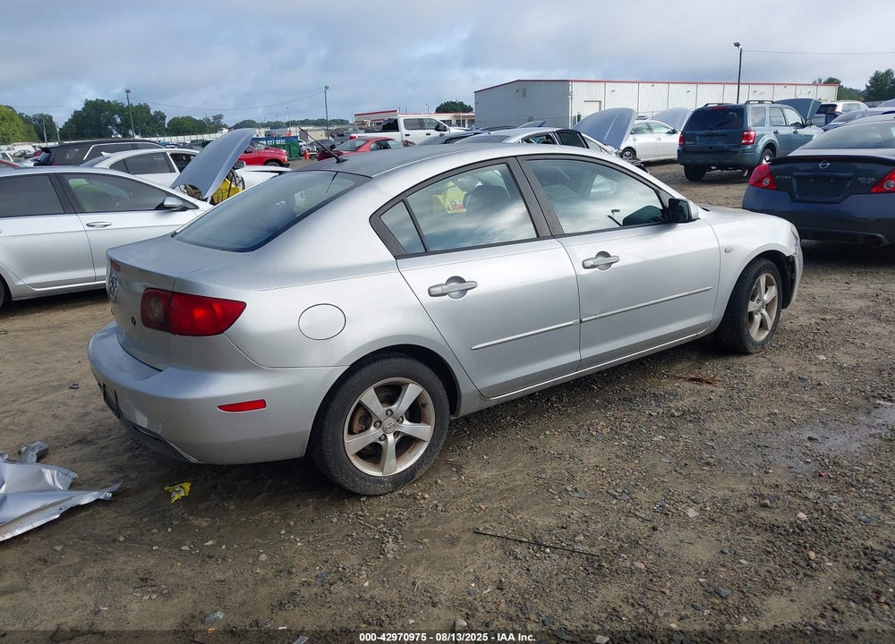 2005 MAZDA 3 I VIN: JM1BK12F851298132