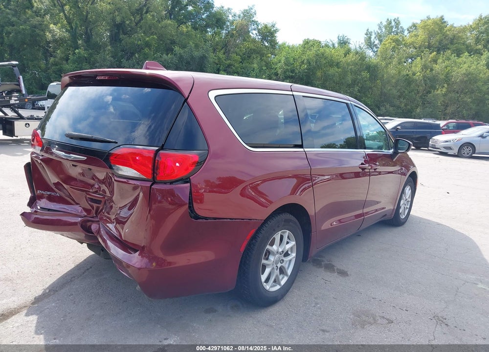 2017 CHRYSLER PACIFICA TOURING VIN: 2C4RC1DG5HR577507