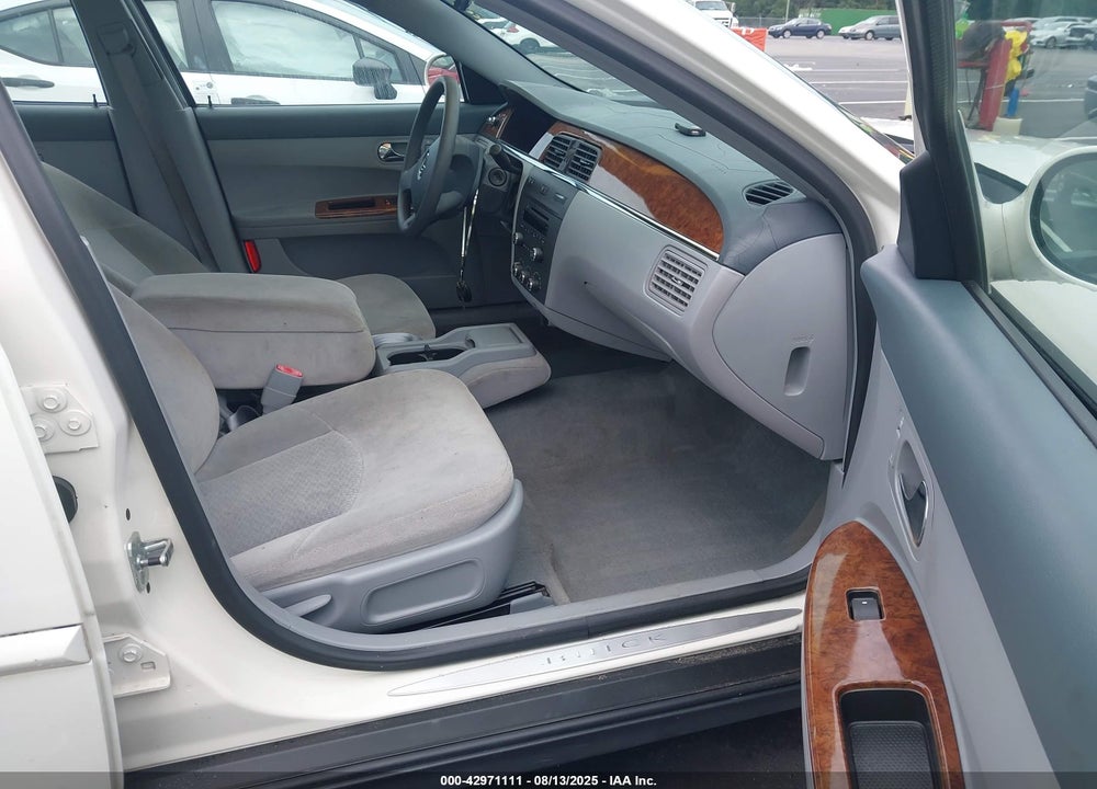 2006 BUICK LACROSSE CX VIN: 2G4WC582461271205