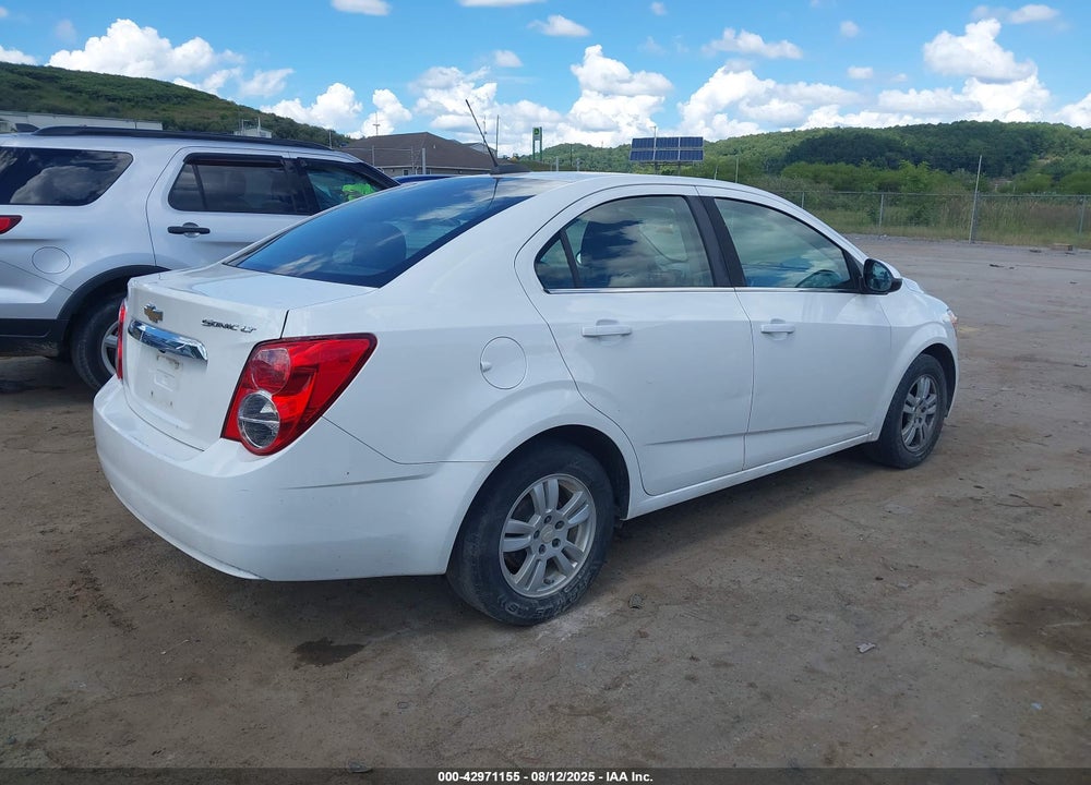 2016 CHEVROLET SONIC VIN: 1G1JC5SH1G4103869