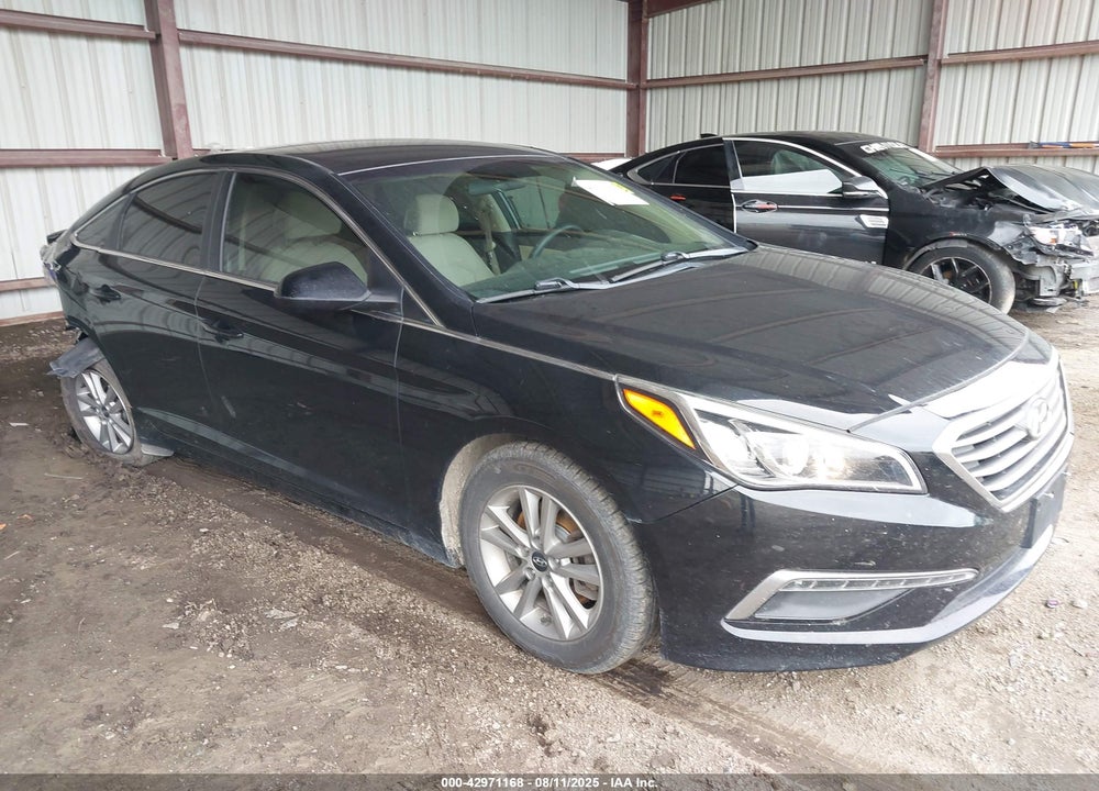 2015 HYUNDAI SONATA SE VIN: 5NPE24AF7FH225313