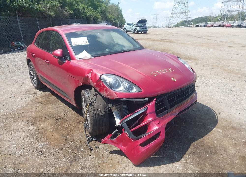 2016 PORSCHE MACAN S VIN: WP1AB2A51GLB42305