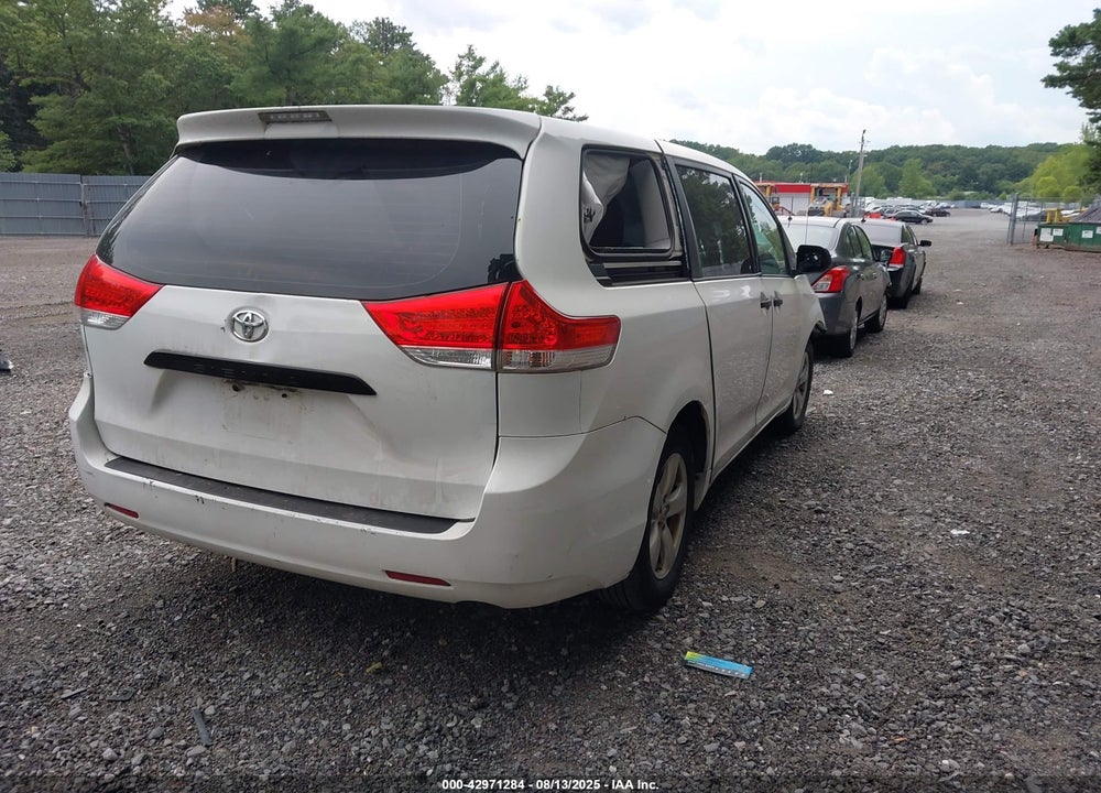 2012 TOYOTA SIENNA BASE 7 PASSENGER VIN: 5TDKA3DC1CS011697