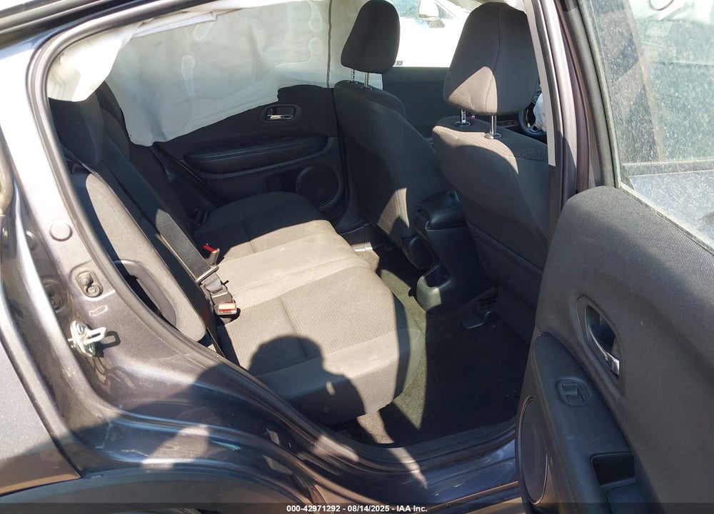 2021 HONDA HR-V VIN: 3CZRU6H37MM756225
