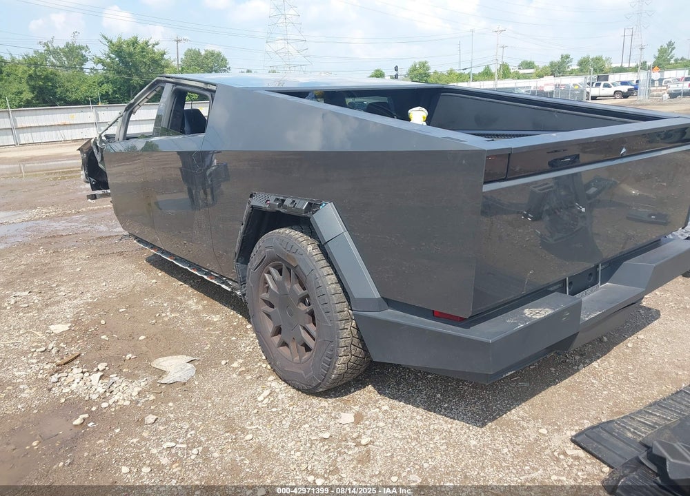 2024 TESLA CYBERTRUCK ALL-WHEEL DRIVE VIN: 7G2CEHED7RA020361