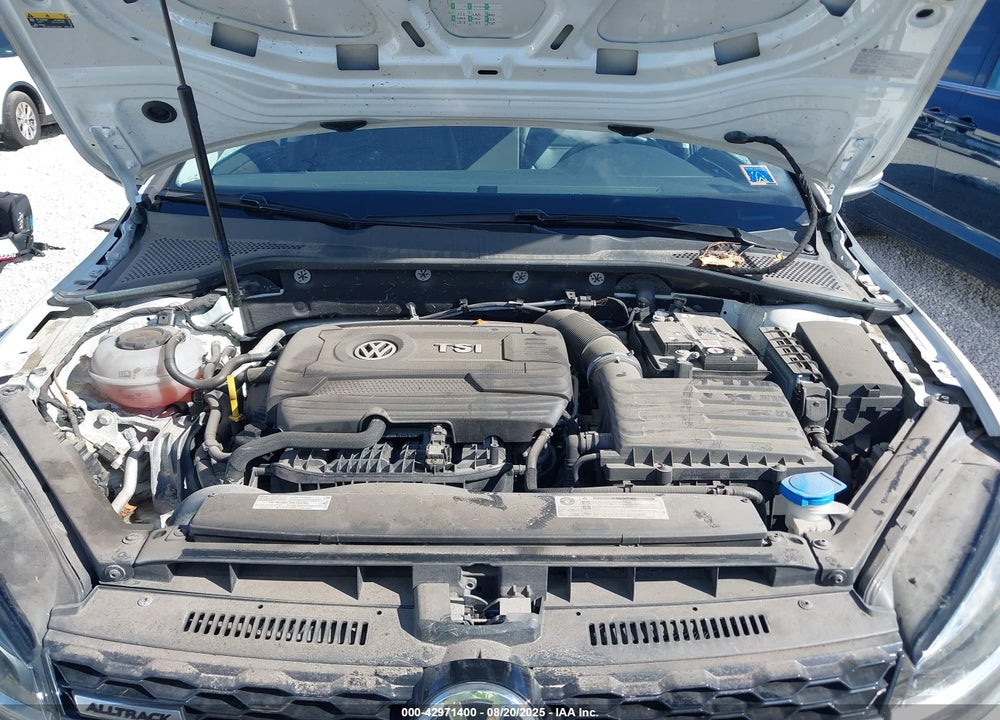 2019 VOLKSWAGEN GOLF ALLTRACK VIN: 3VWH17AU8KM523130