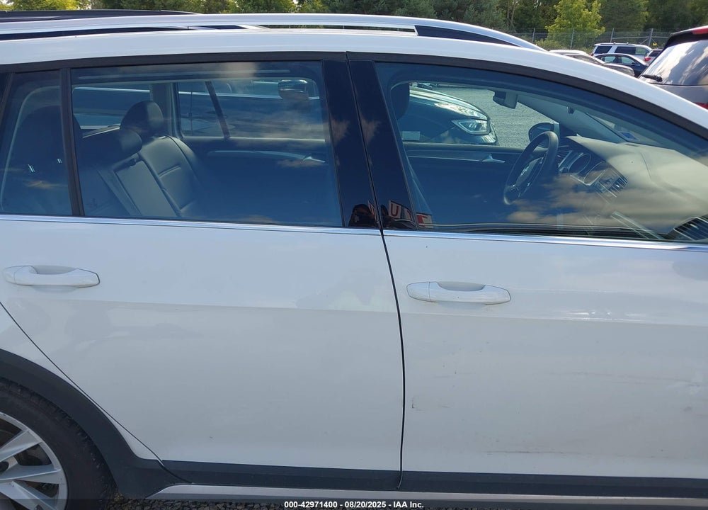 2019 VOLKSWAGEN GOLF ALLTRACK VIN: 3VWH17AU8KM523130