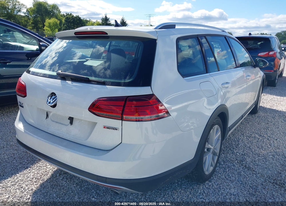 2019 VOLKSWAGEN GOLF ALLTRACK VIN: 3VWH17AU8KM523130