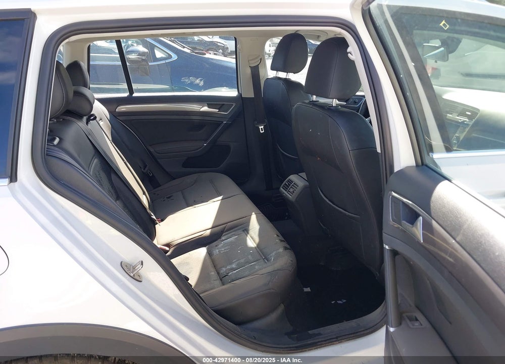 2019 VOLKSWAGEN GOLF ALLTRACK VIN: 3VWH17AU8KM523130