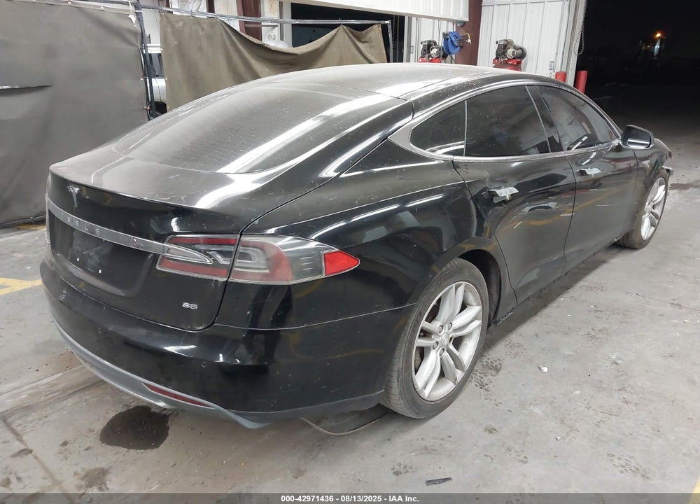 2013 TESLA MODEL S VIN: 5YJSA1CN2DFP27277