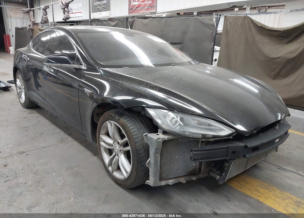 2013 TESLA MODEL S VIN: 5YJSA1CN2DFP27277