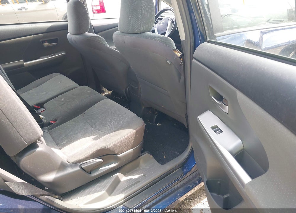 2012 TOYOTA PRIUS V VIN: JTDZN3EU8C3161205