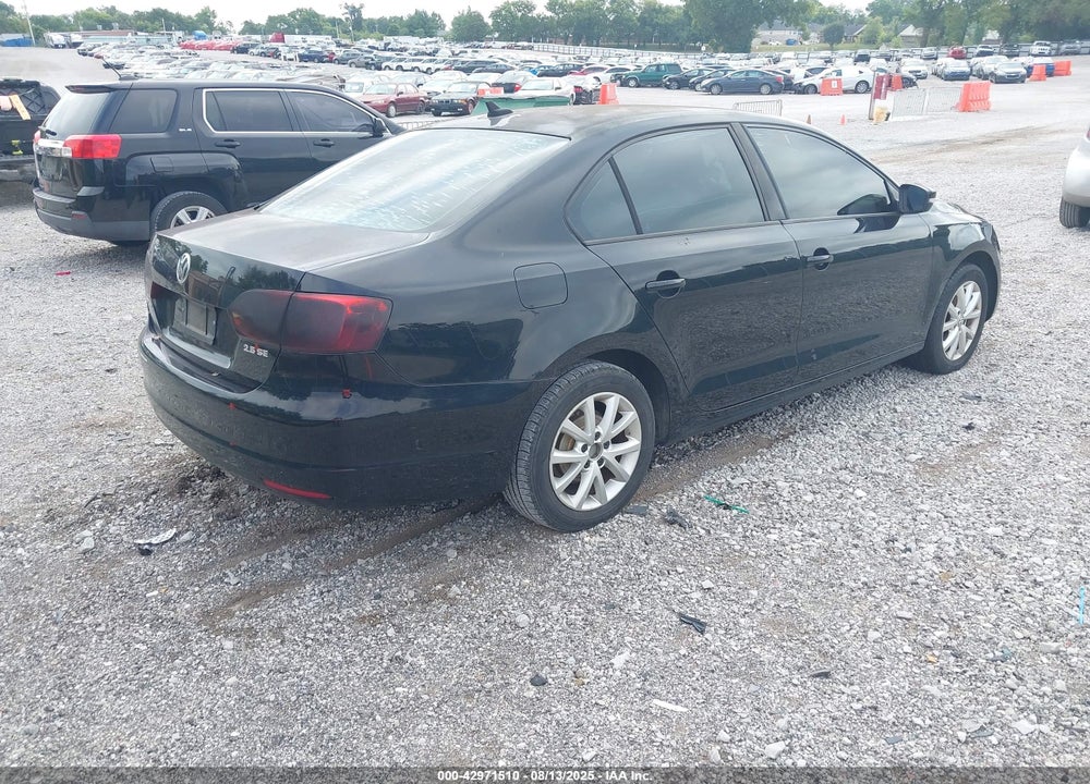 2011 VOLKSWAGEN JETTA 2.5L SE VIN: 3VWDX7AJ9BM083079