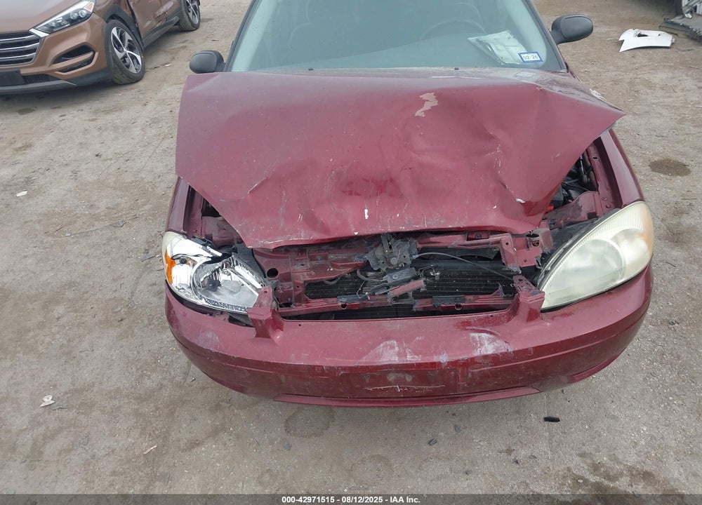 2005 FORD TAURUS SE VIN: 1FAFP53U45A227717