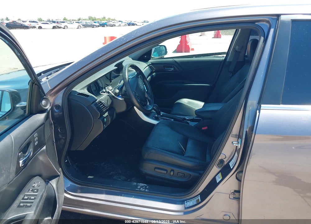 2014 HONDA ACCORD VIN: 1HGCR2F81EA260650
