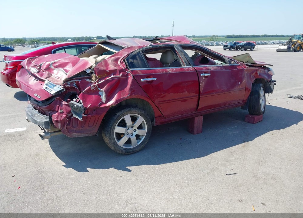 2009 KIA OPTIMA VIN: KNAGE224895309188