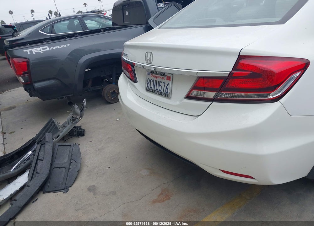 2015 HONDA CIVIC VIN: 19XFB2F76FE237872