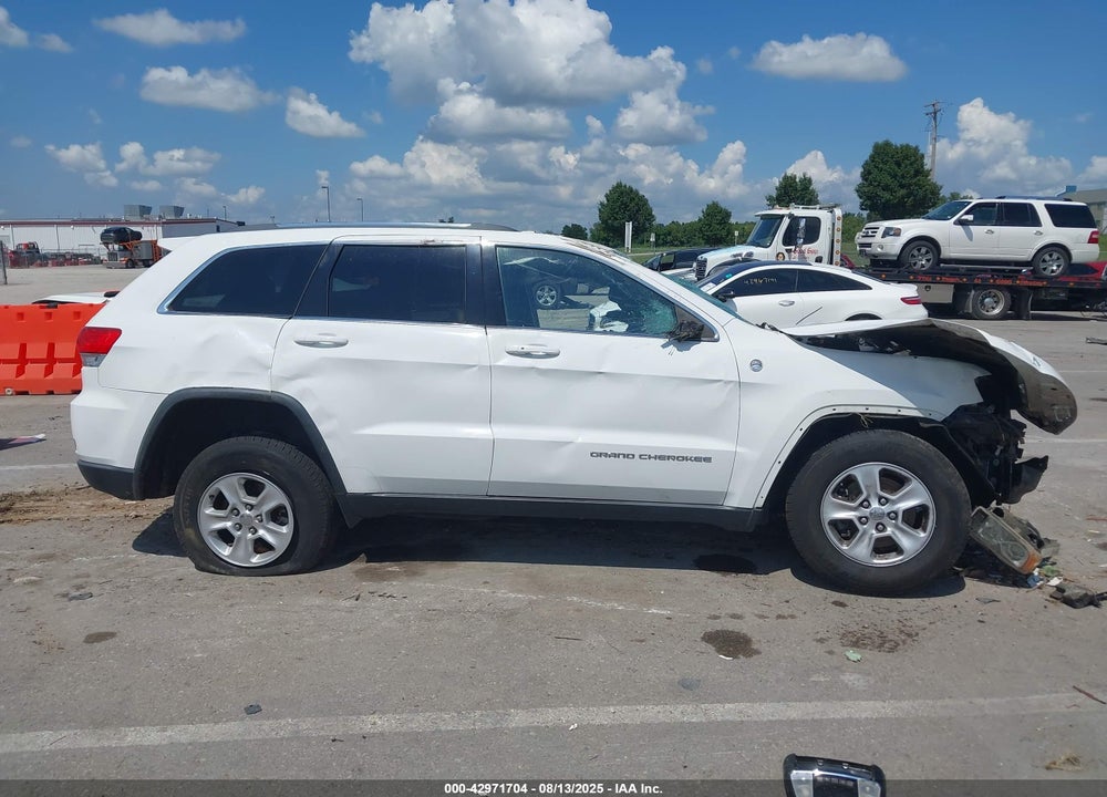 2015 JEEP GRAND CHEROKEE VIN: 1C4RJFAG8FC761174