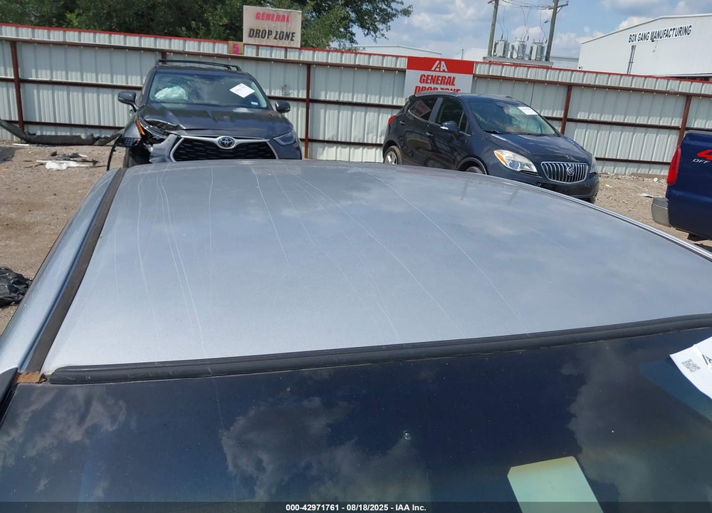 2005 HONDA CIVIC VP VIN: 1HGES16325L010849